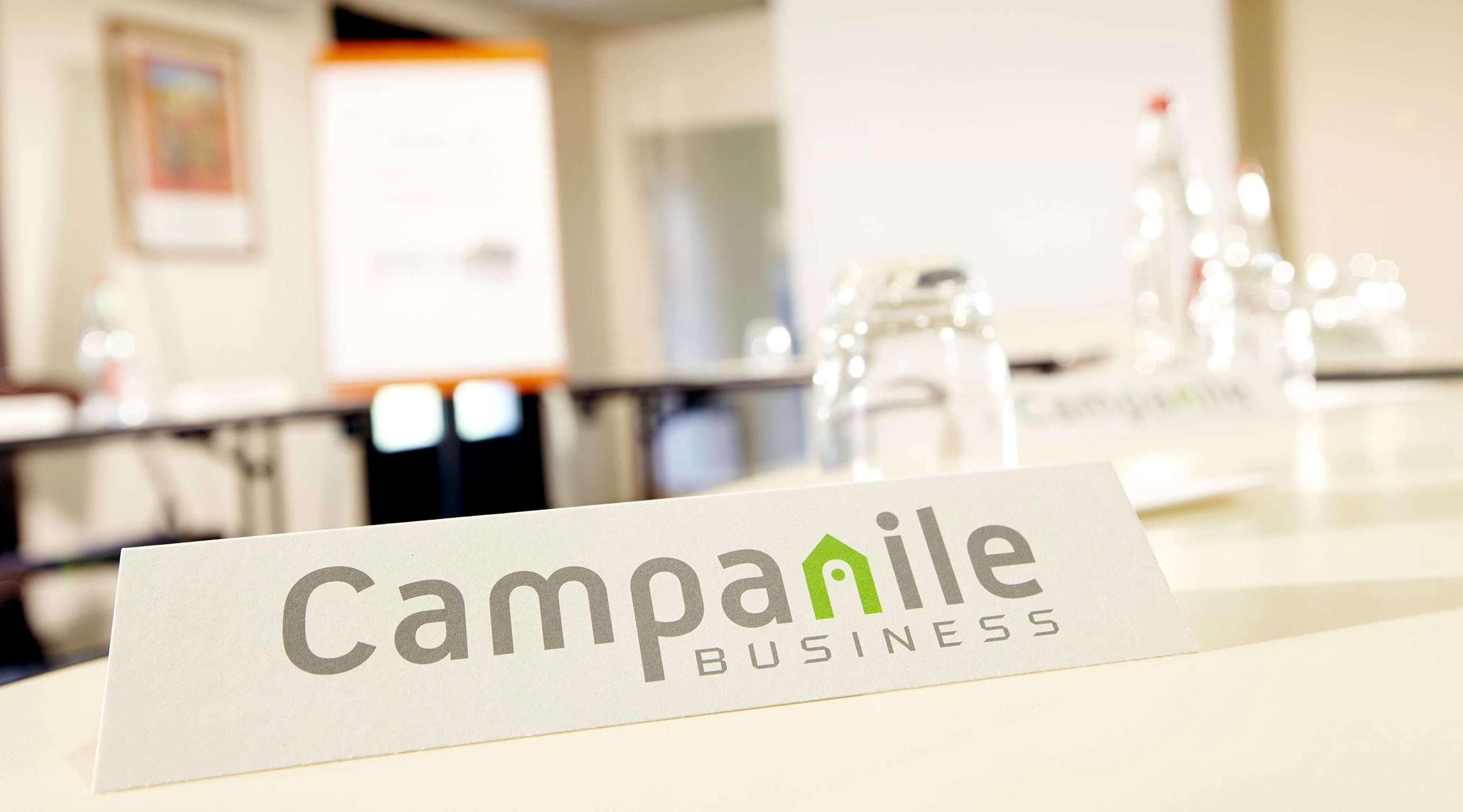 Campanile Pontarlier Hotel Exterior photo