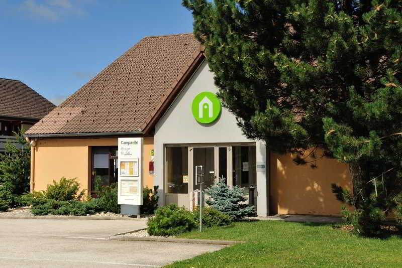 Campanile Pontarlier Hotel Exterior photo